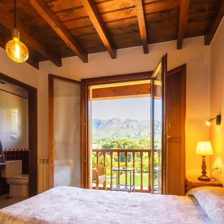 2 - Jardin Con Barbacoa Y Chimenea Porrúa